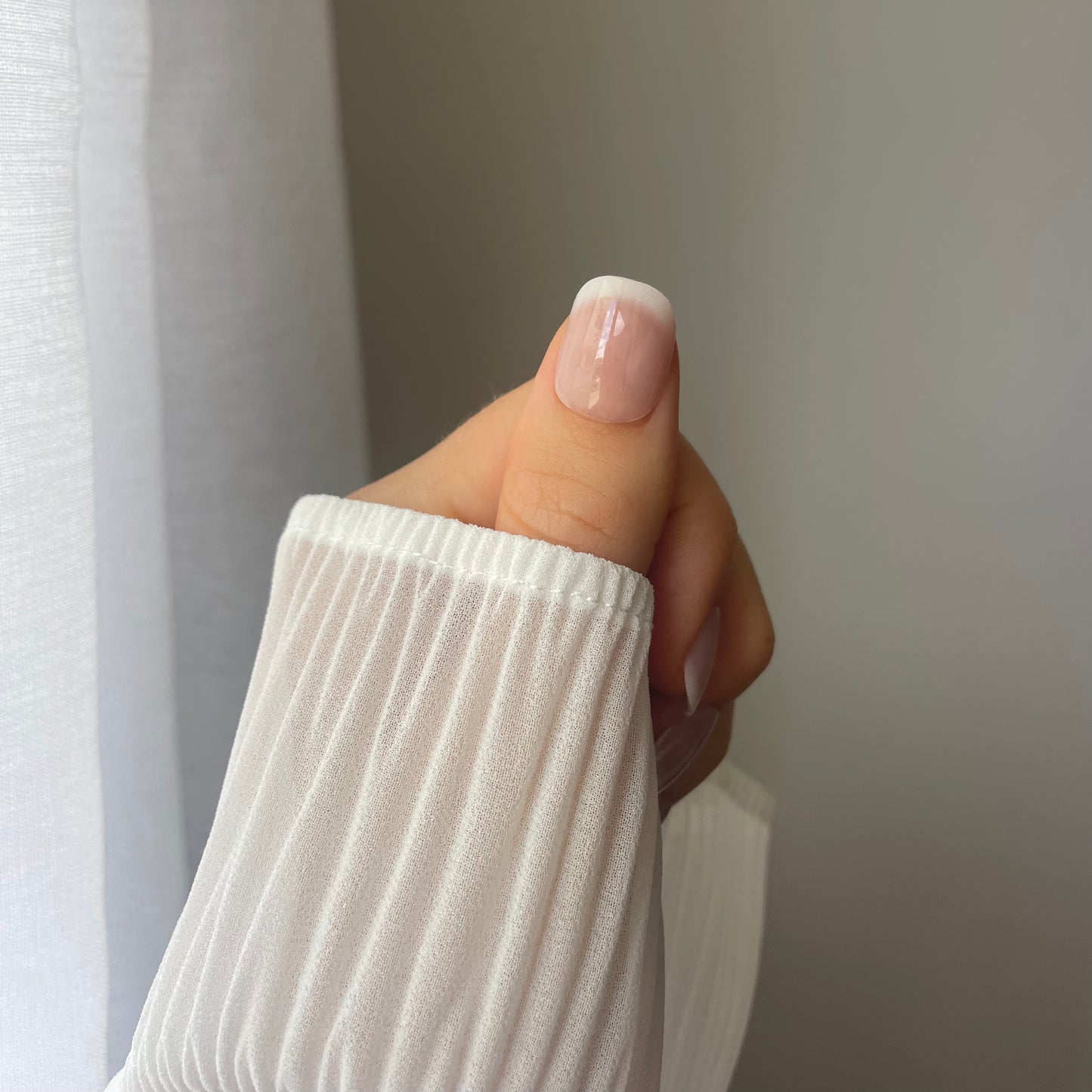 ghosted (extra-short)