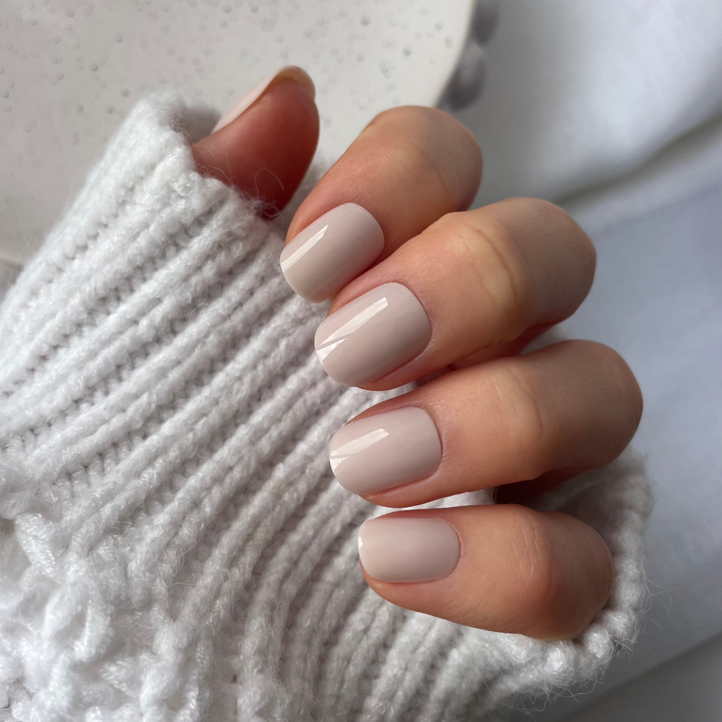 crema (extra-short)