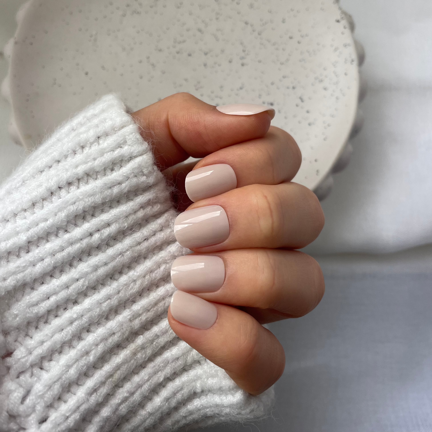 crema (extra-short)