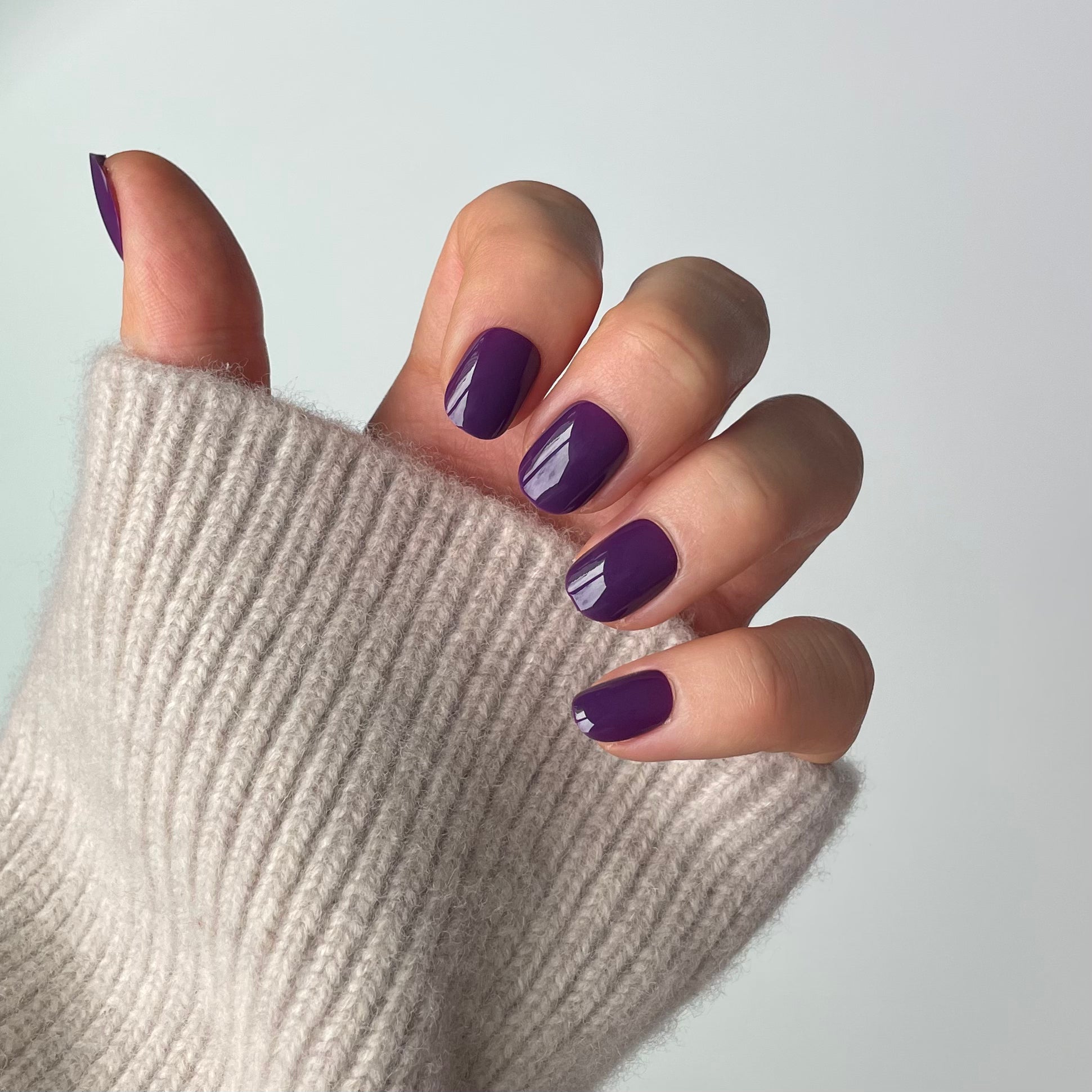 ultraviolet (extra-short) – Candy Claws